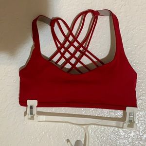 Lululemon free to be wild bra